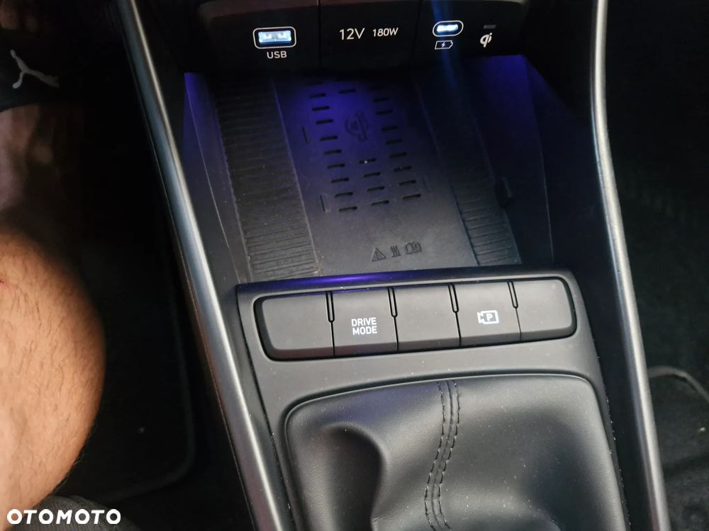Hyundai i20 1.0 T-GDI Blackline - 17
