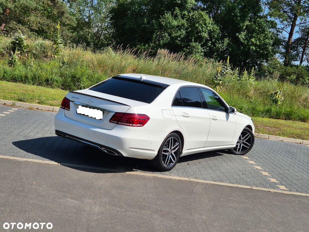 Mercedes-Benz Klasa E 220 T CDI 7G-TRONIC Avantgarde - 14