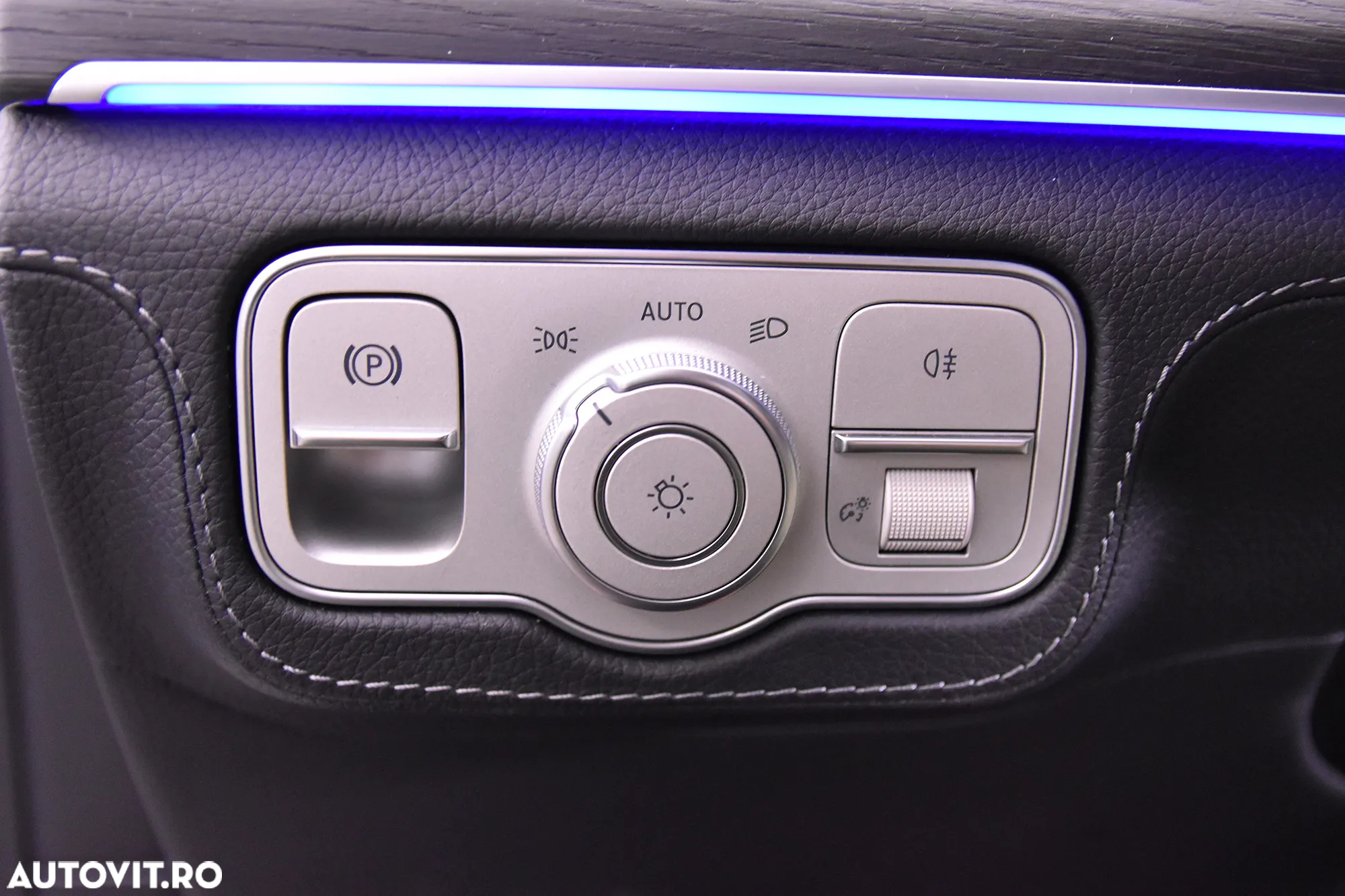 Mercedes-Benz GLE 400 e 4Matic 9G-TRONIC AMG Line Advanced Plus - 16