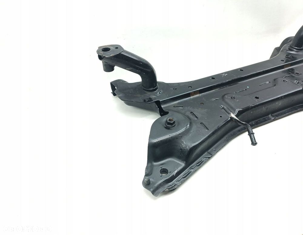 SANKI BELKA WÓZEK PRZÓD TRAWERS SUZUKI SWIFT MK6 04-10R - 2