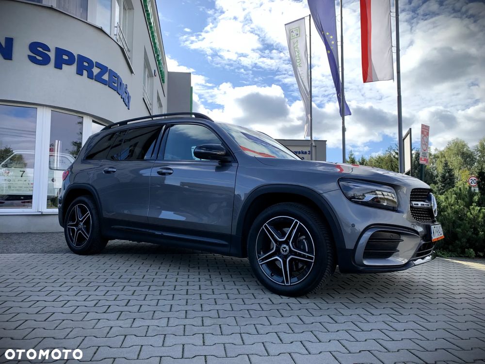 Mercedes-Benz GLB 200 7G-DCT - 15