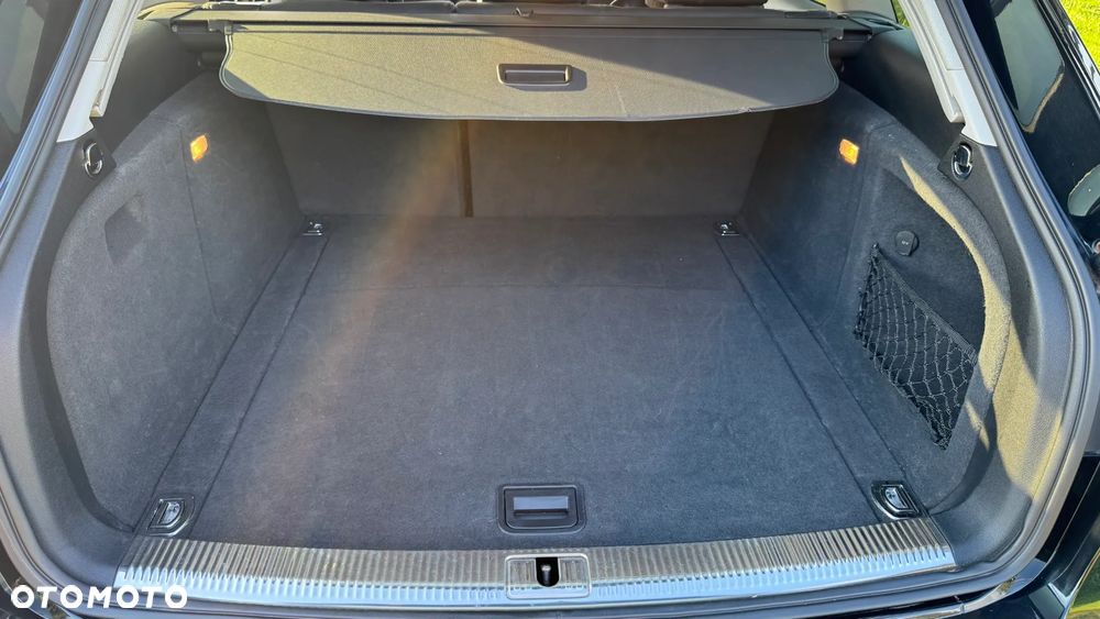 Audi A4 Avant 2.0 TDI DPF Attraction - 11