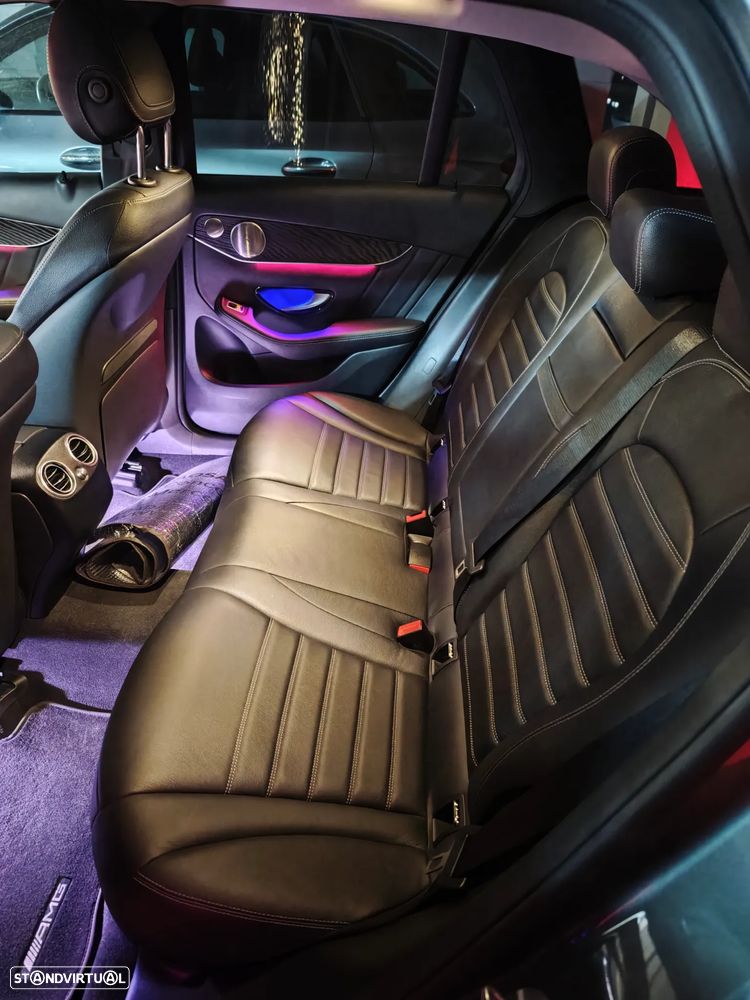 Mercedes-Benz GLC 300 d 4Matic 9G-TRONIC AMG Line - 11