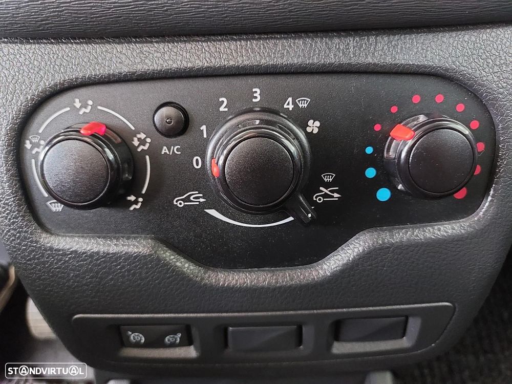 Dacia Dokker Work edition 1.5 DCI - IVA Dedutível - 32