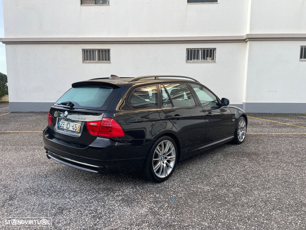 BMW 320 d Touring Navigation Sport - 4