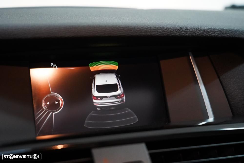 BMW X4 20 d xDrive Auto - 11