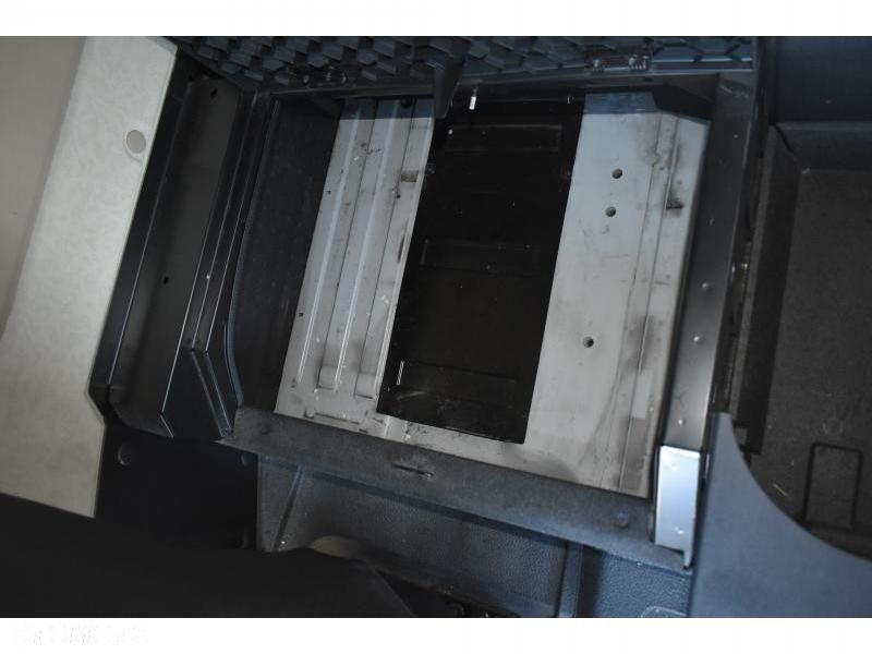 Mercedes-Benz Actros - 31