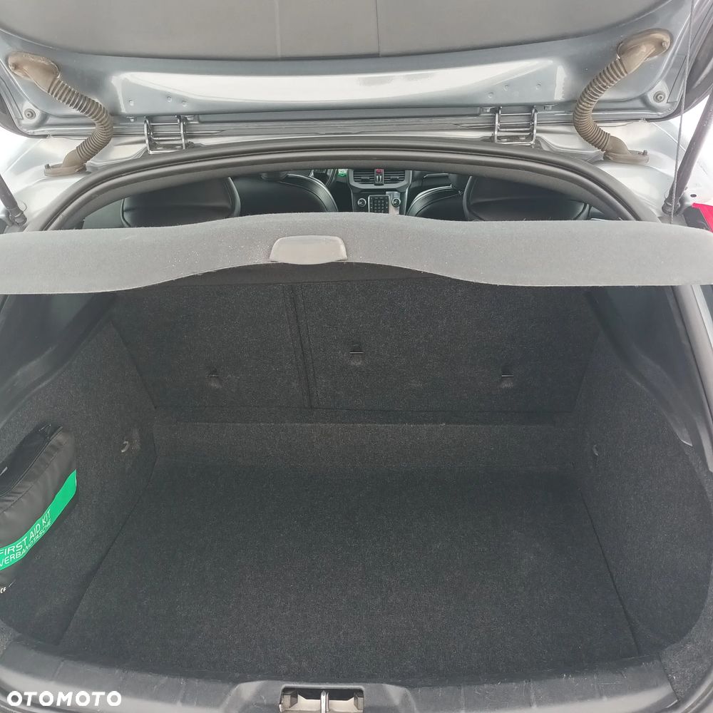 Volvo V40 D2 RDesign - 17