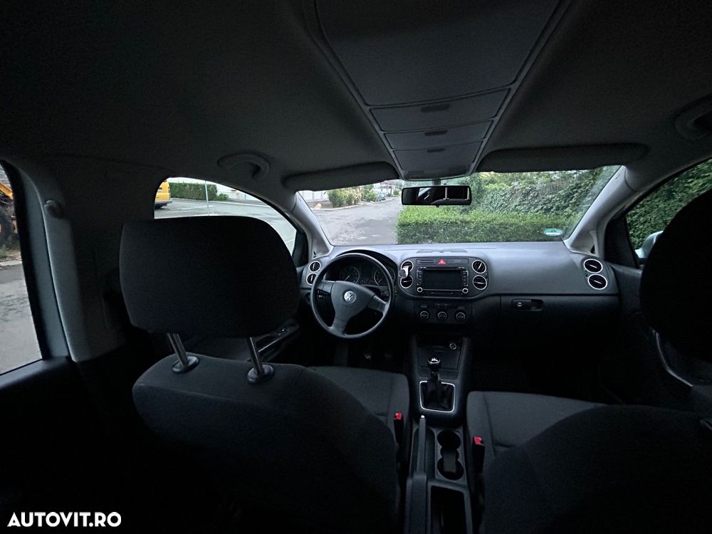 Volkswagen Golf Plus - 9