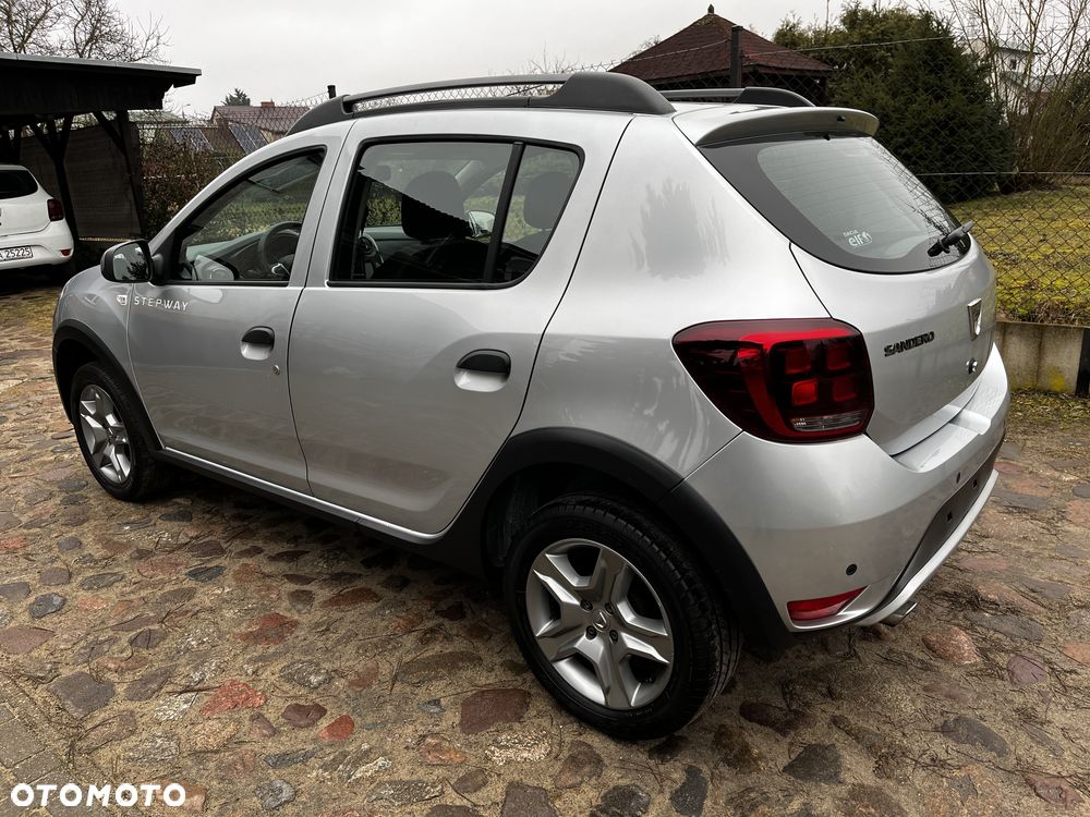 Dacia Sandero Stepway TCe 90 Prestige - 3