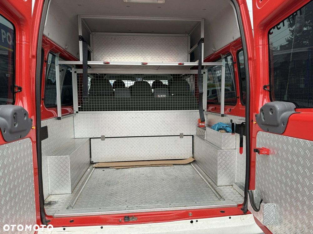 Ford Transit - 6