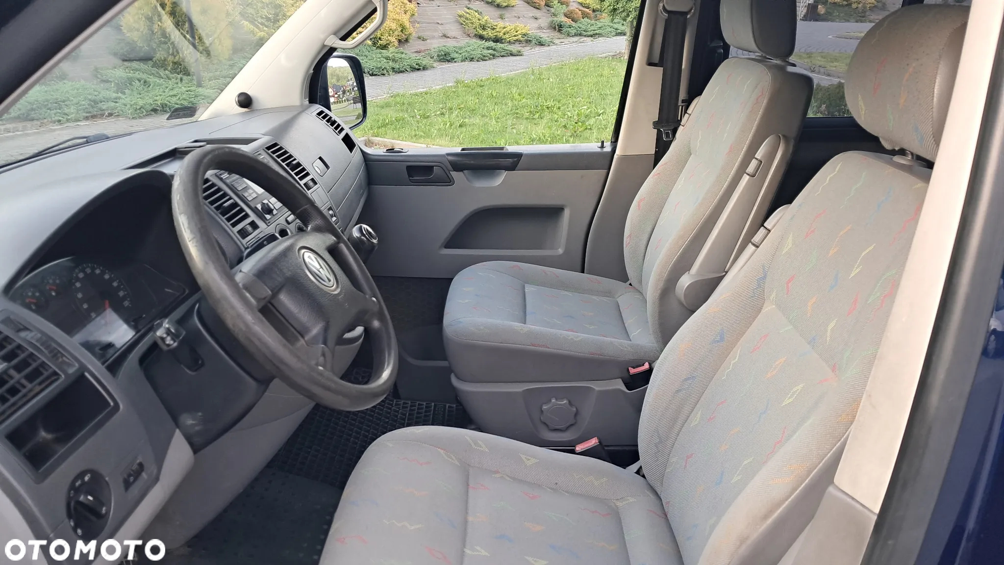 Volkswagen Transporter - 28