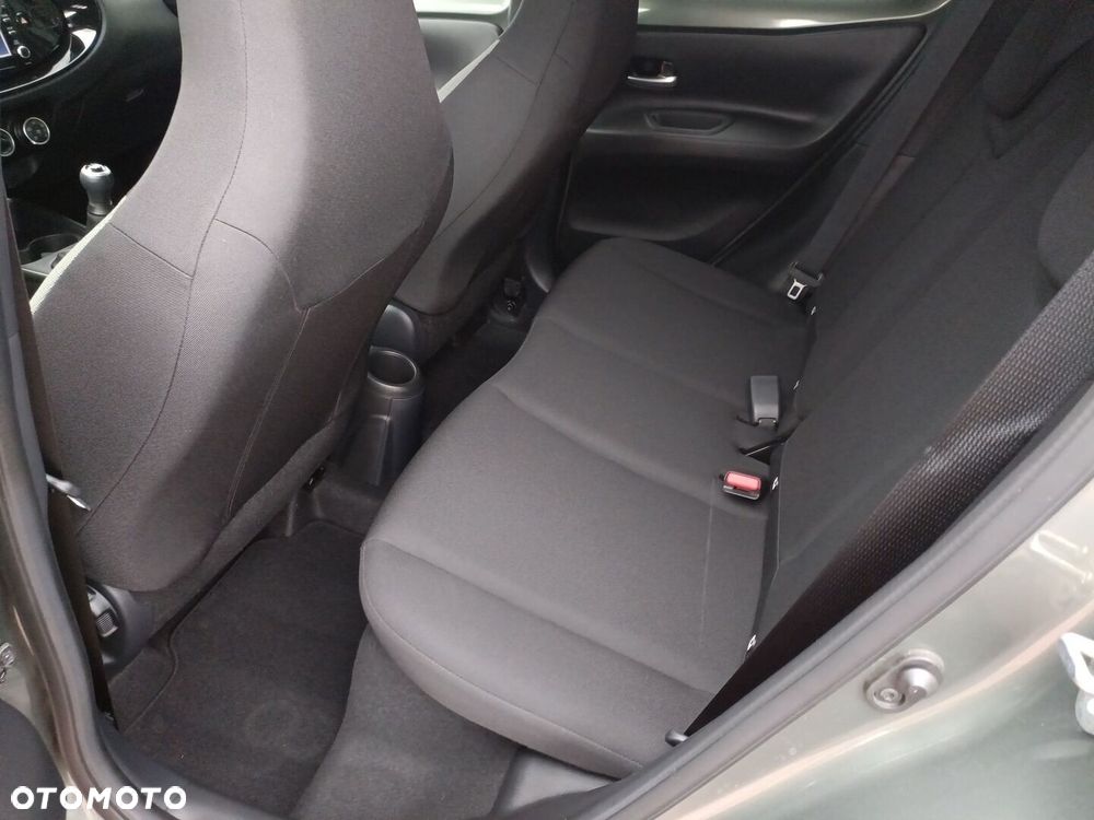 Toyota Aygo X - 11