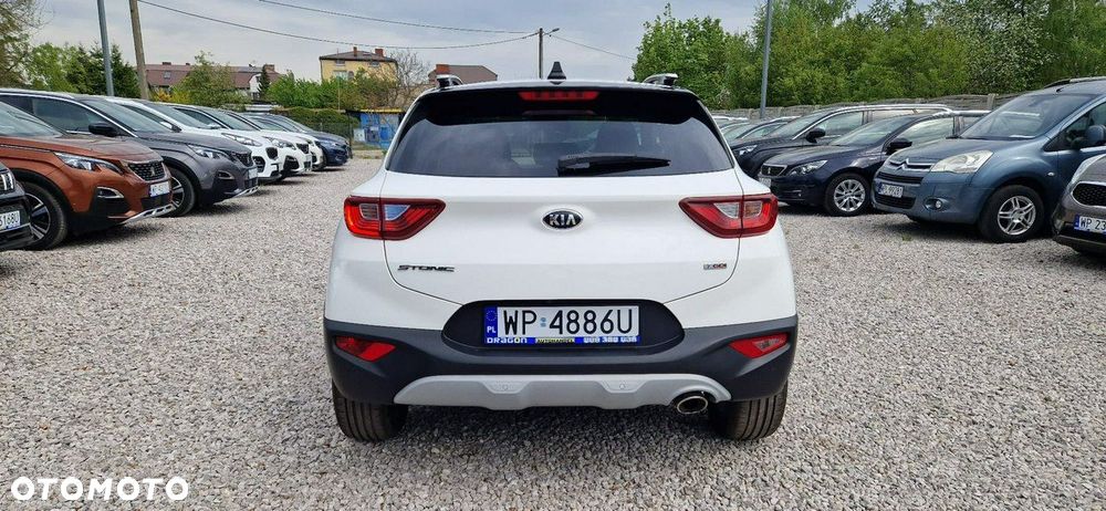 Kia Stonic - 9