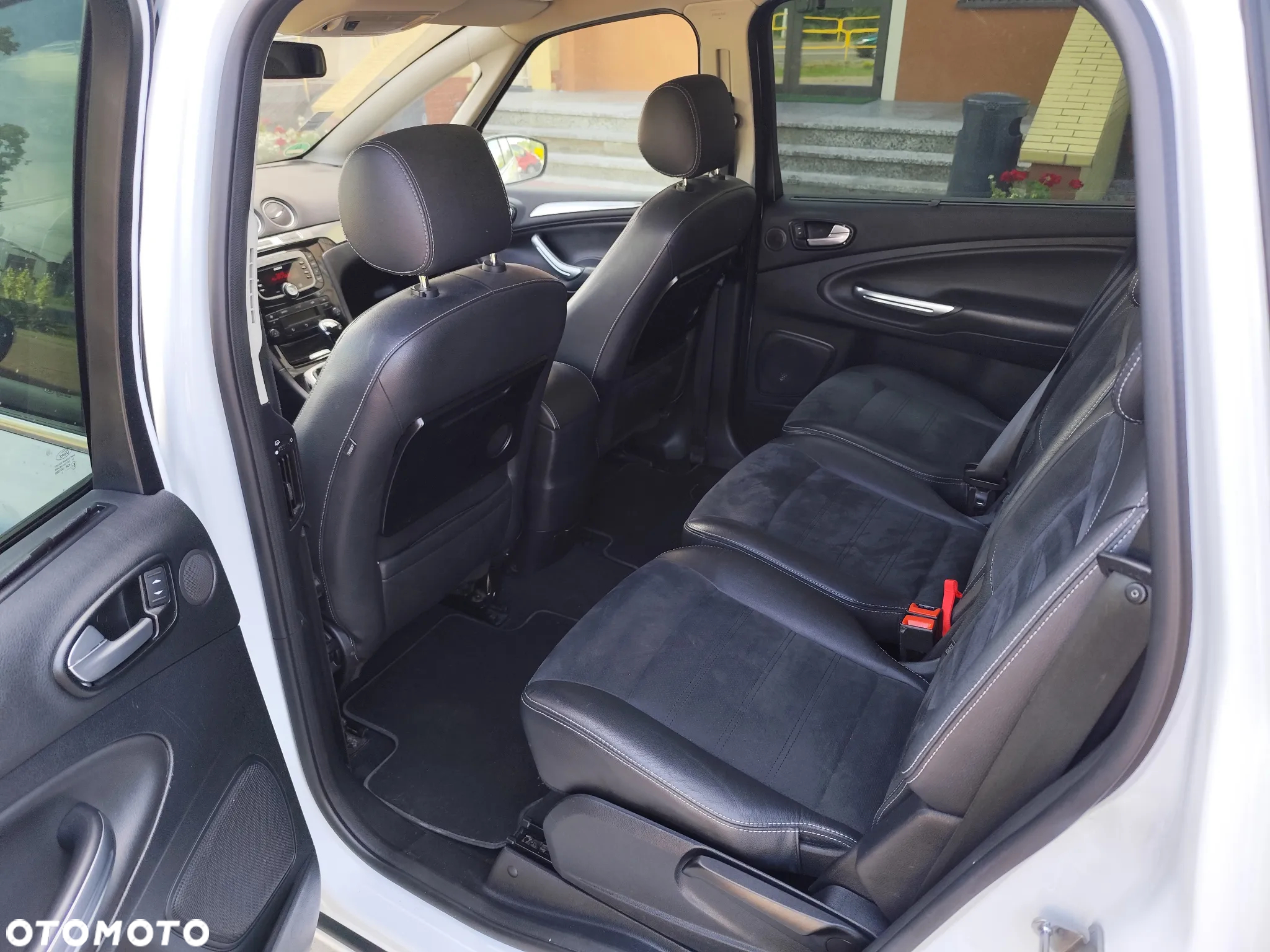 Ford S-Max 2.0 TDCi Titanium - 12