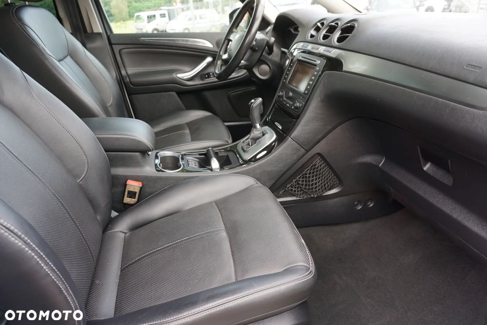 Ford S-Max 2.0 TDCi DPF Titanium - 20