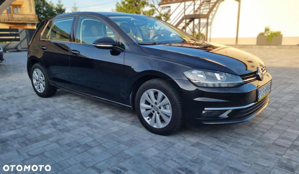 Volkswagen Golf - 9