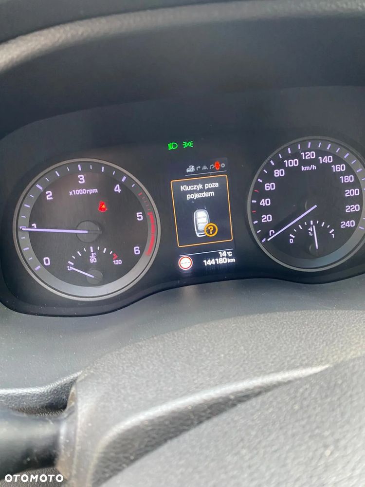 Hyundai Tucson 2.0 CRDI Comfort 4WD - 8