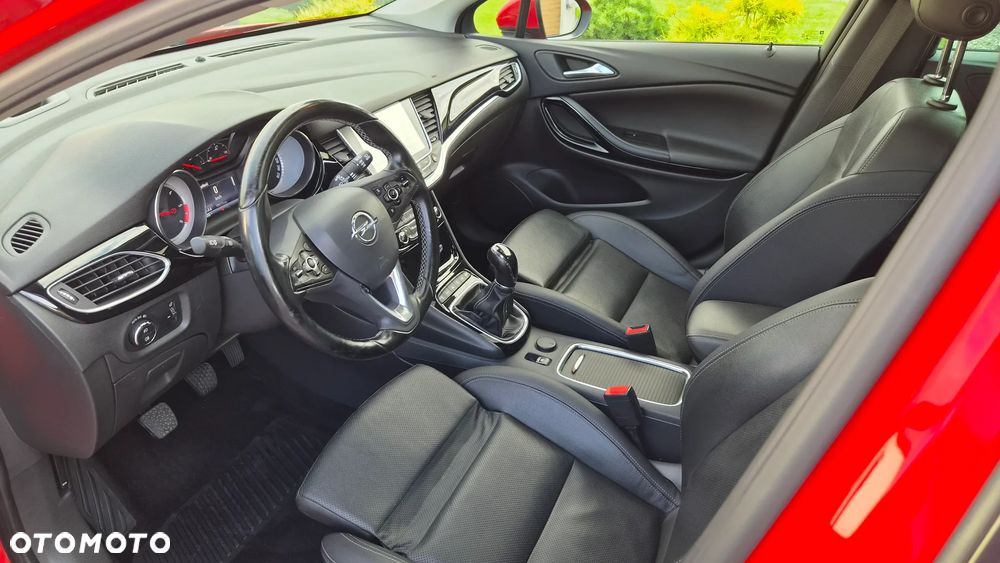 Opel Astra 1.6 BiTurbo D Start/Stop Ultimate - 11