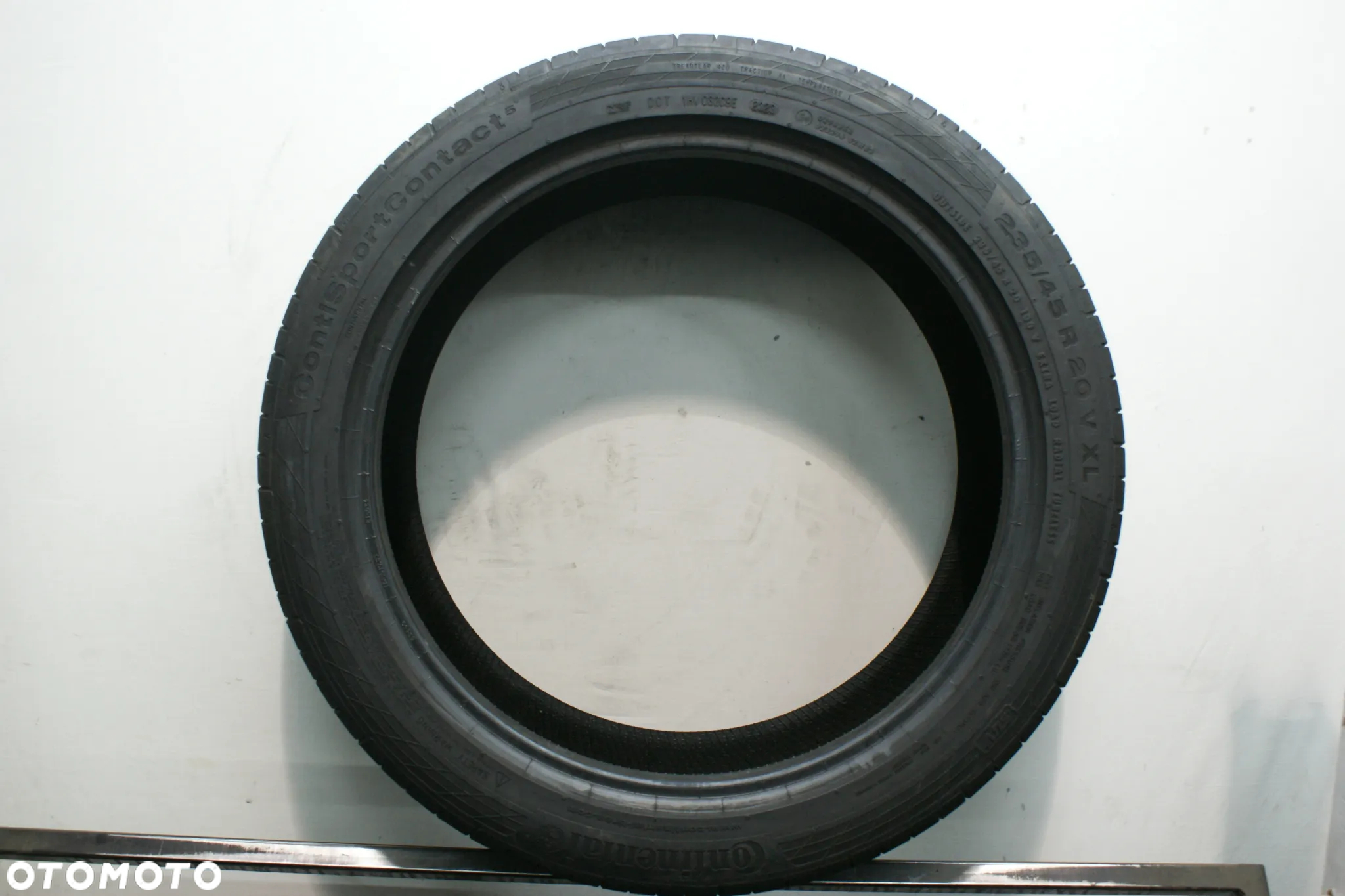 235/45R20 CONTINENTAL CONTISPORTCONTACT 5 , 6,6mm 2023r A9664 - 4