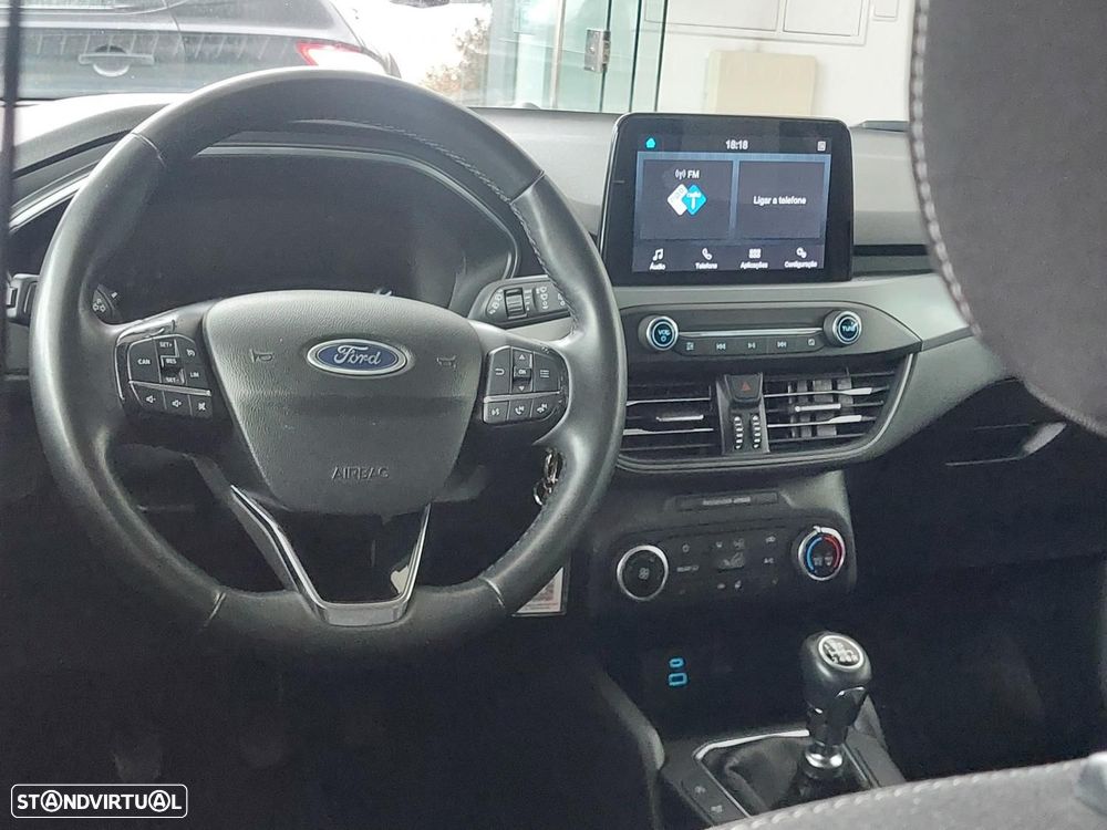 Ford Focus SW 1.0 EcoBoost Connected - 11