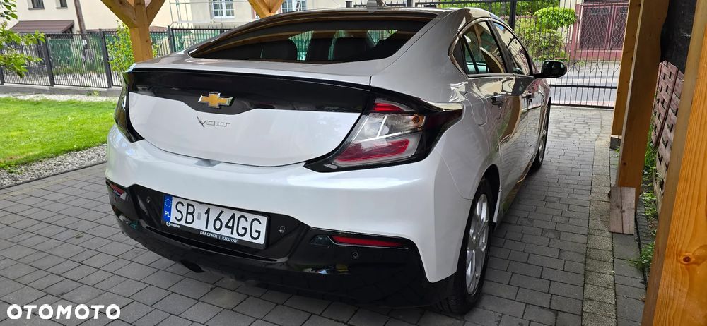 Chevrolet Volt - 30