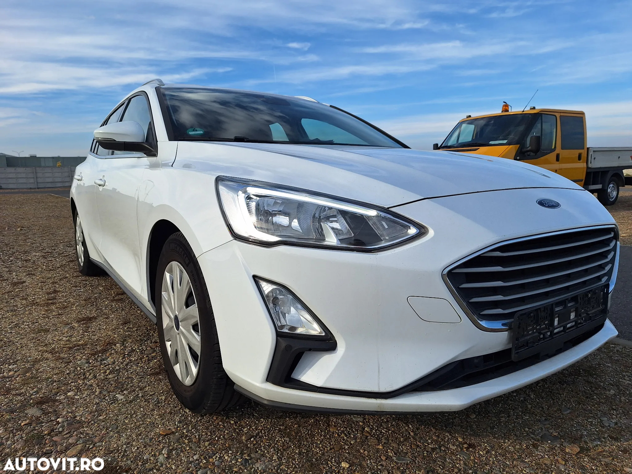 Ford Focus 1.5 EcoBlue Start-Stopp-System COOL&CONNECT DESIGN - 6