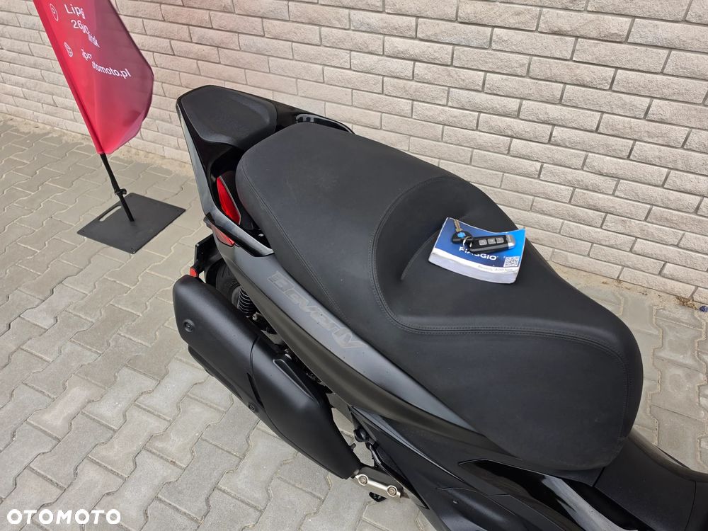 Piaggio Beverly - 9