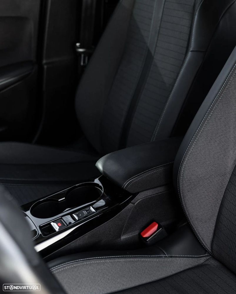 Peugeot 2008 1.2 PureTech Style EAT6 - 10