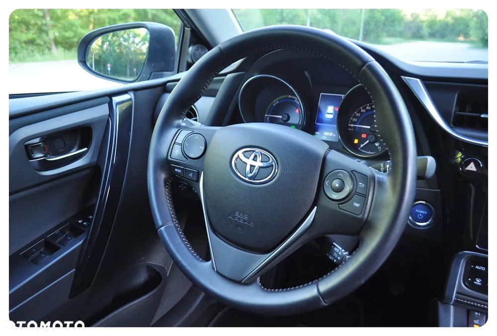 Toyota Auris 1.8 HSD Prestige NAVI - 34