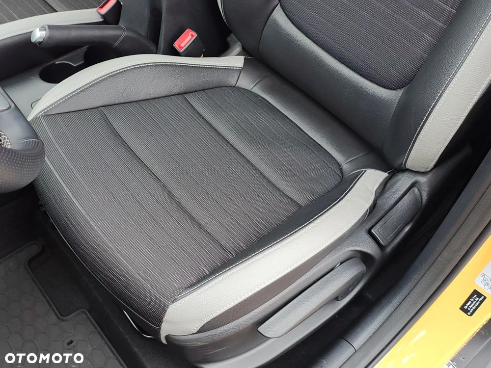 Kia Stonic 1.0 T-GDI L - 22