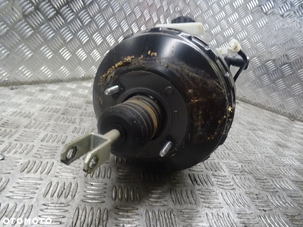 BMW E87 04-07 2.0B SERWO POMPA HAMULCOWA 6775929 - 3