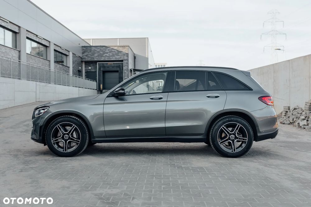 Mercedes-Benz GLC 200 d 4-Matic Business Edition - 36