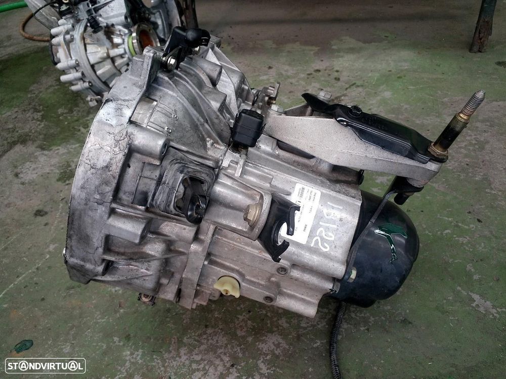 CAIXA VELOCIDADES RENAULT MEGANE I CLASSIC 1999 -JB1948 - 2