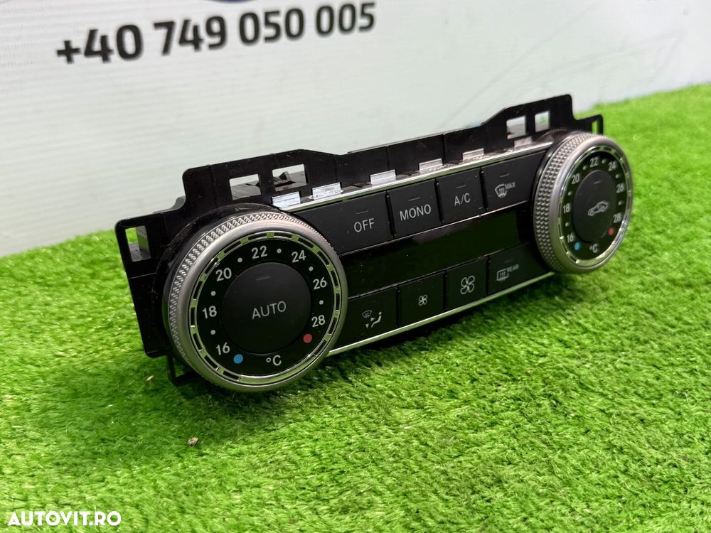 PANOU COMANDA AC / CLIMA MERCEDES BENZ C250 W204 C-Class 2011 2.1 DIESEL COD OEM 2049009104 2007-2015 - 3