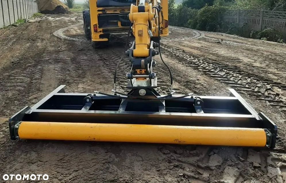 Niwelator / łata niwelacyjna  hydrauliczna do koparko-ładowarek JCB - 6