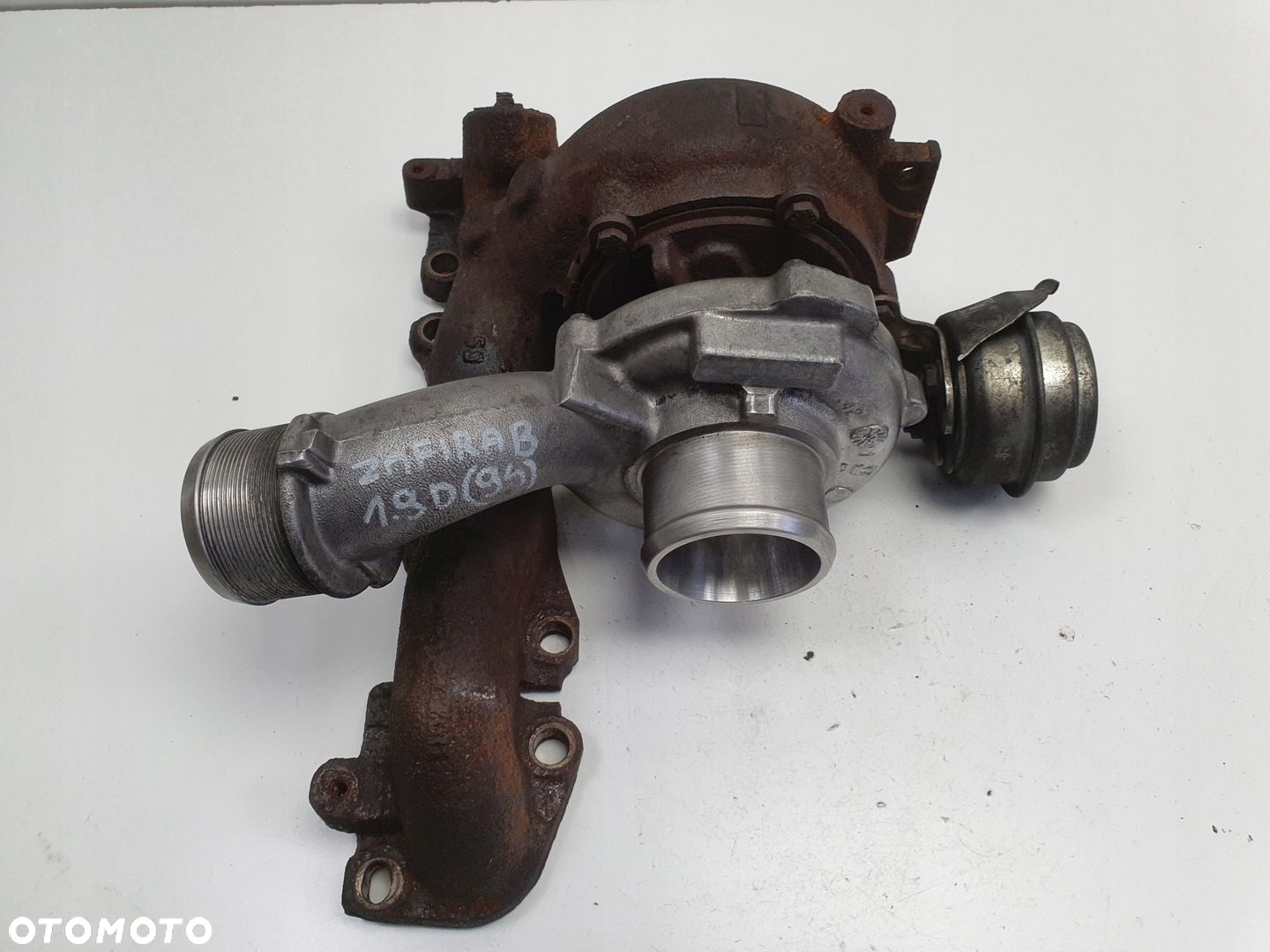 Opel Astra III H 1.9 CDTI 16V TURBOSPRĘŻARKA turbo 55196766 - 3