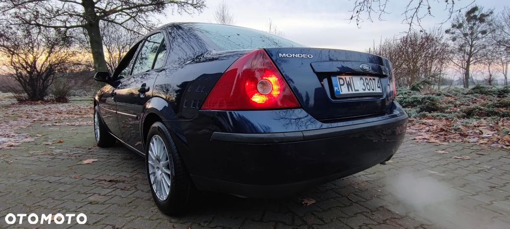 Ford Mondeo 2.5 V6 Sport - 5