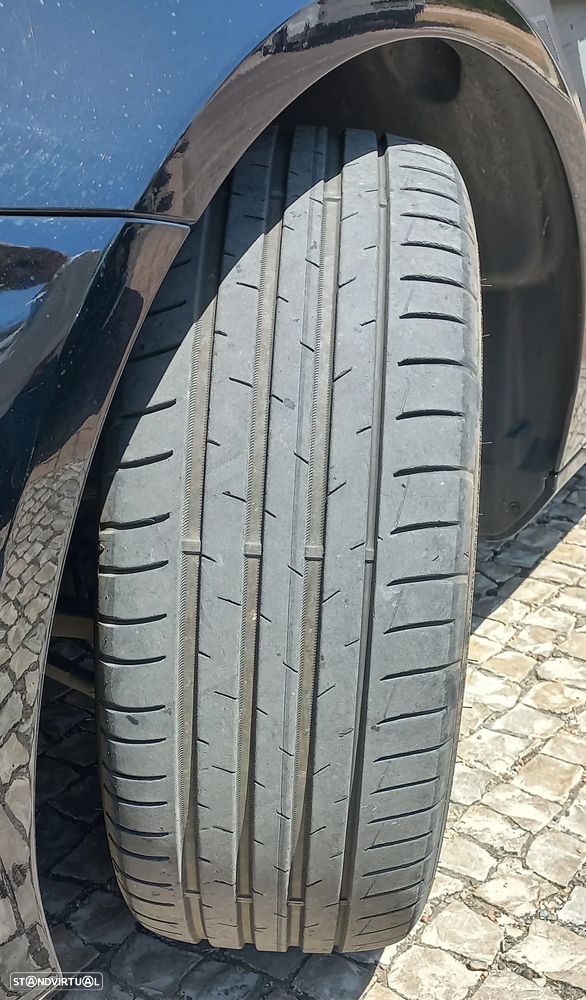 Mercedes-Benz E 300 de AMG Line - 28