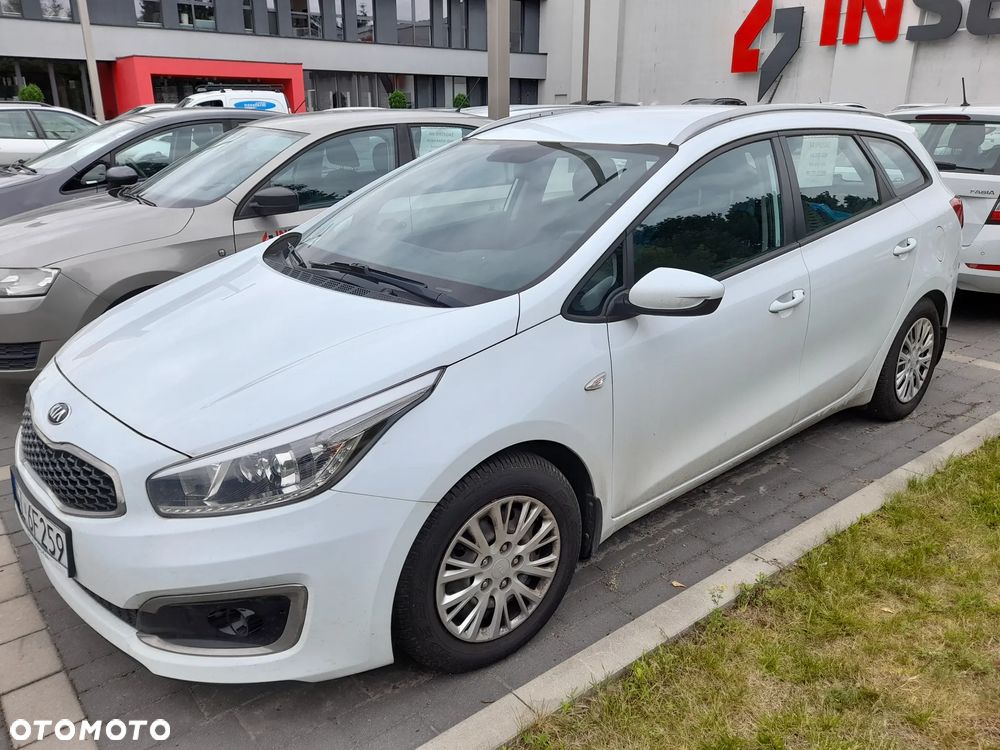 Kia Ceed - 3