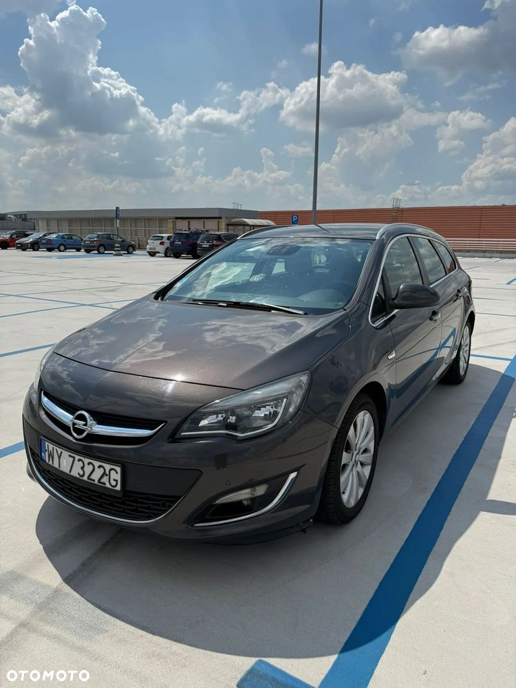 Opel Astra 1.4 T Cosmo - 4
