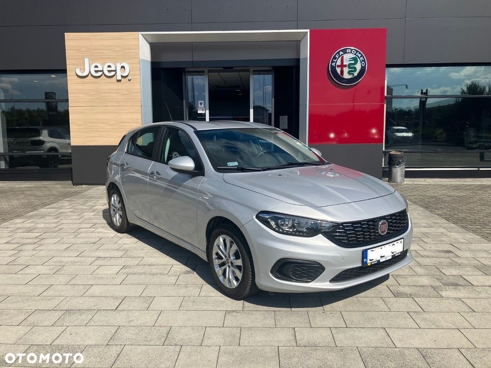 Fiat Tipo 1.4 T-Jet 16v Lounge EU6 - 1