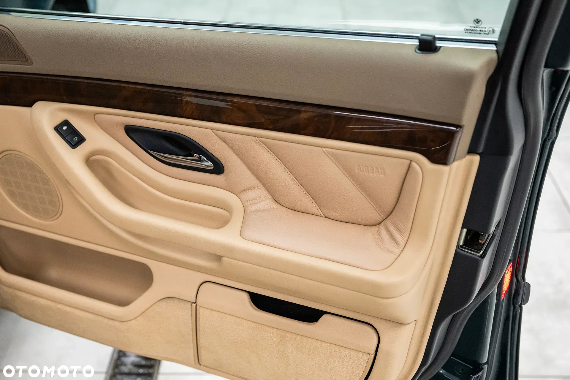 BMW Seria 7 - 23