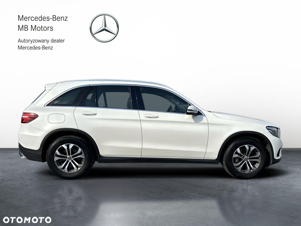 Mercedes-Benz GLC - 7
