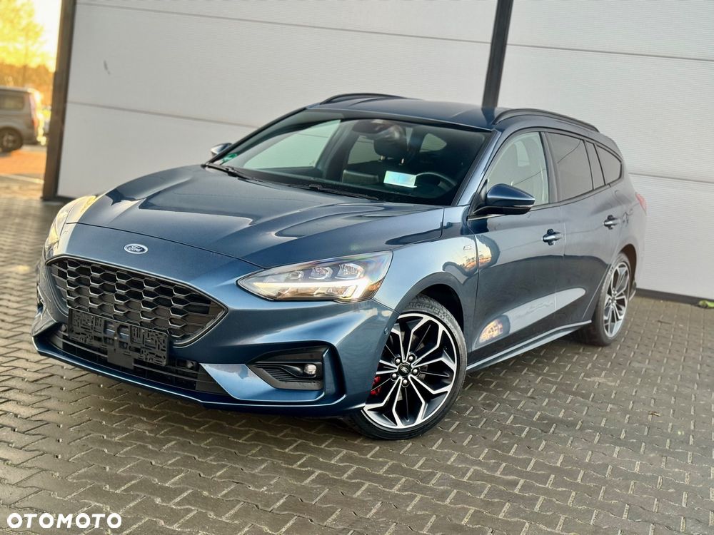 Ford Focus 1.5 EcoBoost ST-Line - 12