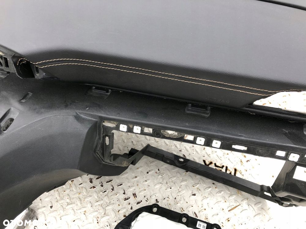peugeot 3008 deska kokpit konsola poduszki - 7
