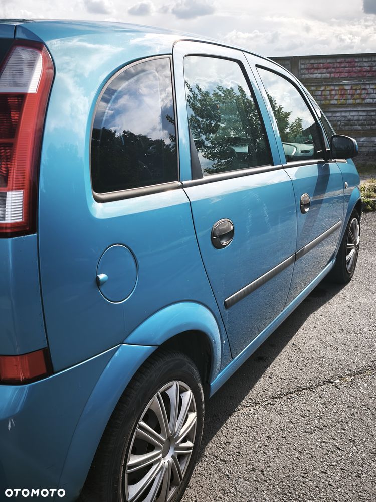 Opel Meriva 1.6 Cosmo - 4