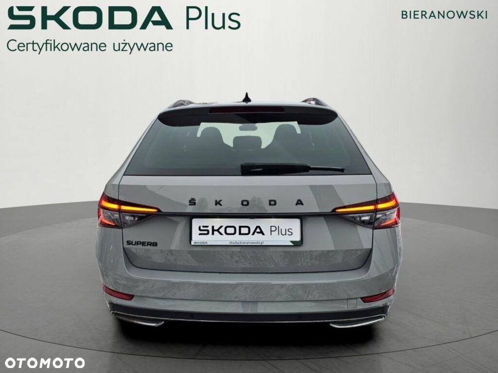 Skoda Superb 2.0 TSI Sportline DSG - 10