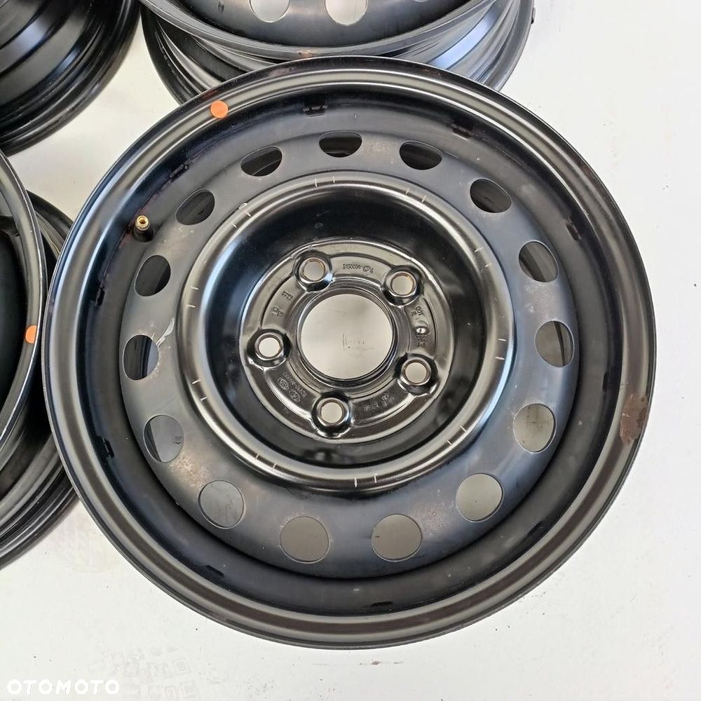 Felgi 5x114,3 15 Hyundai i30 Kia Ceed 4szt (F4615) - 4