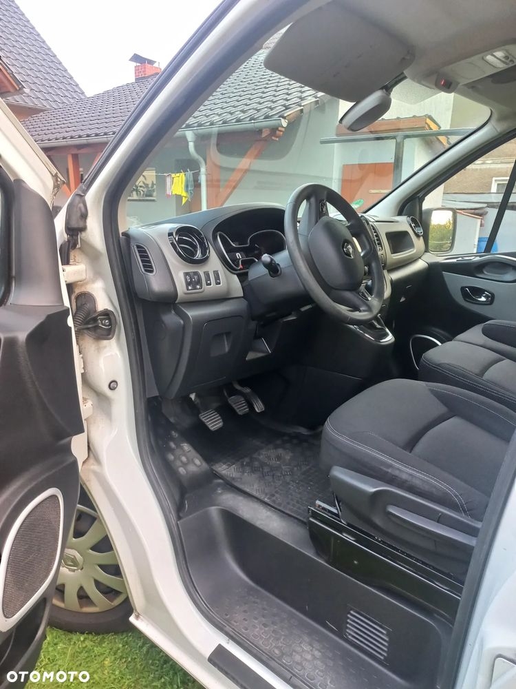 Renault Trafic - 8